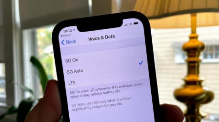 垫江苹果手机维修分享iPhone 12如何打开或关闭5G网络 